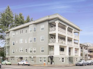 2387 NW Northrup St, Portland, OR