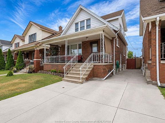 3rd image of 1163 Louis Ave
