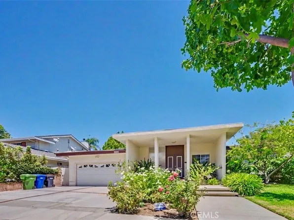 6772 Julie Ln, West Hills, CA 91307