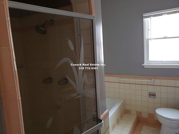5th image of 618 S Dunsmuir Ave