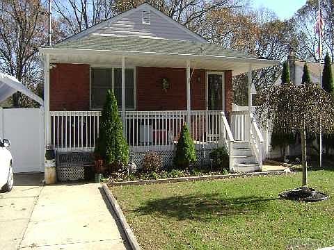 1st image of 76 Oak Ave