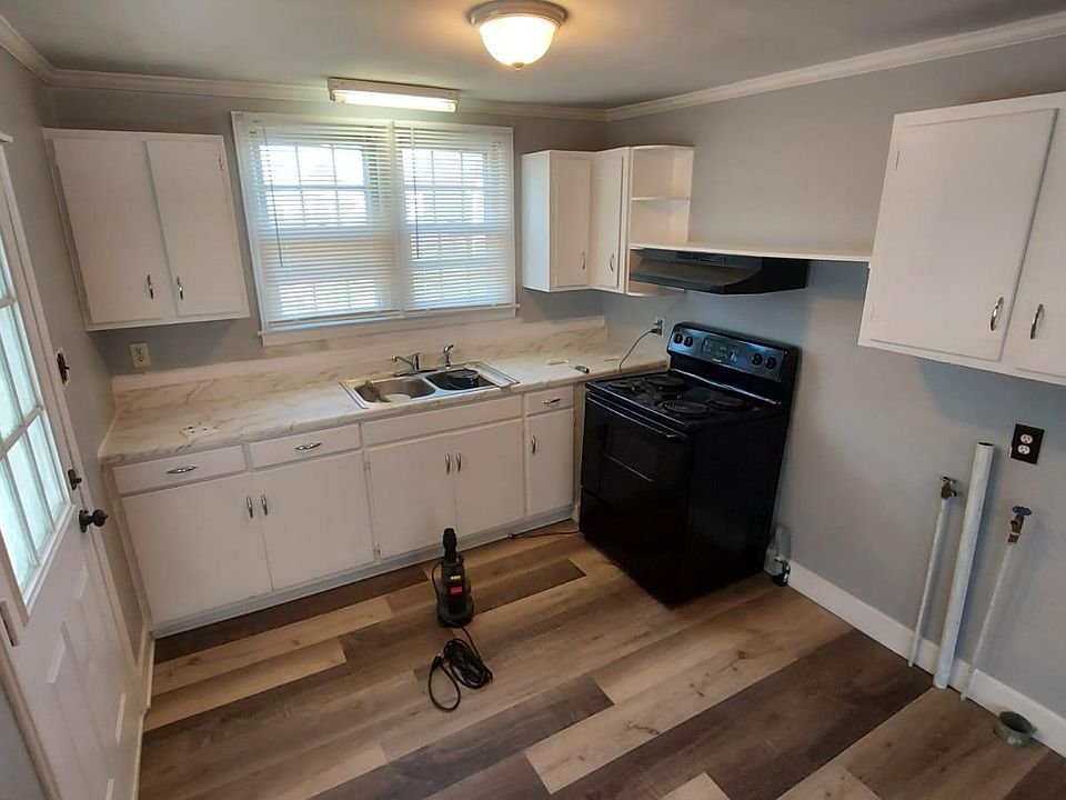 1st image of 1114 Hern Ave