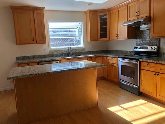 2nd image of 2147 La Miel Way
