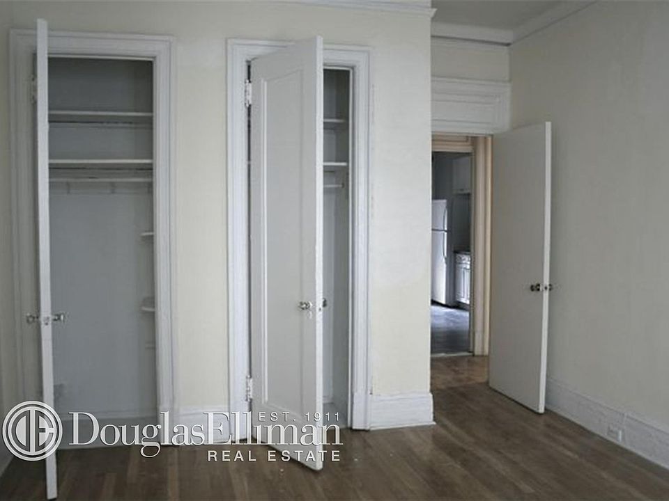 2nd image of 220 W 98th St APT 4D