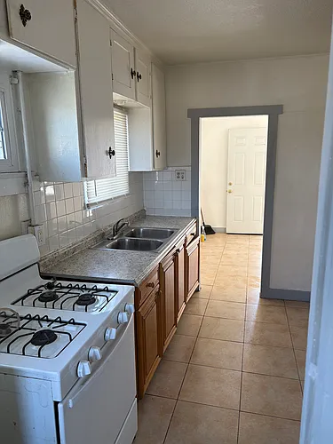 137 N Marshall Ct #1 Photo 1