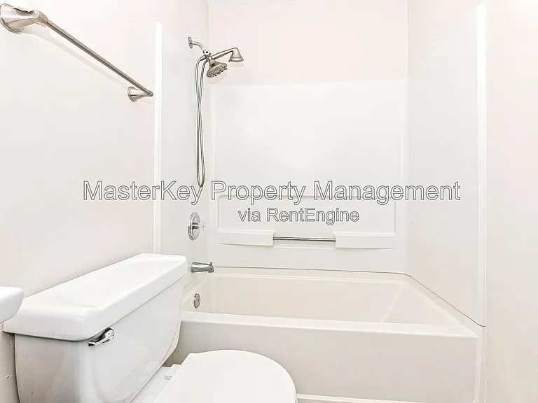 6307 Forest Ridge Dr — Photo 19