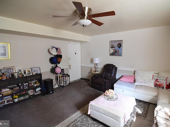 5th image of 4407 Falls Rd #K