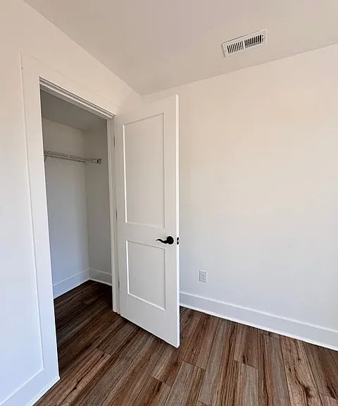 424 Fowler Rd — Photo 17