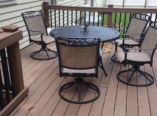 521 Airport Rd, Chapmanville, WV 25508