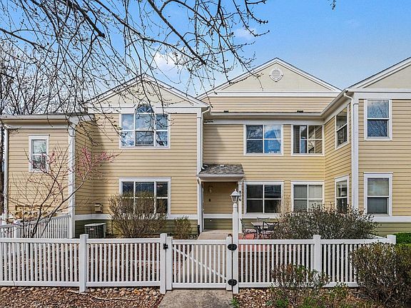 2nd image of 640 Gooseberry Dr #806