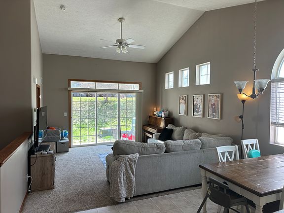 2nd image of 8316 S Tularosa Ct