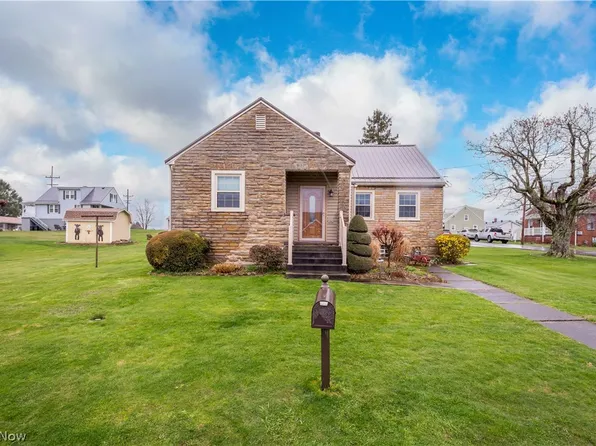 116 Center Ave, Follansbee, WV 26037