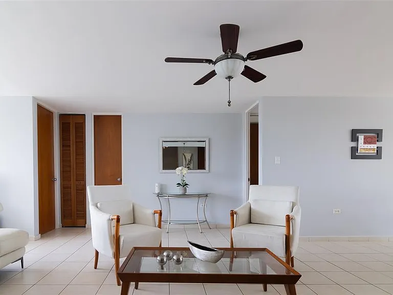 9550 Calle Diaz Way | Cond Astralis #813 — Photo 2