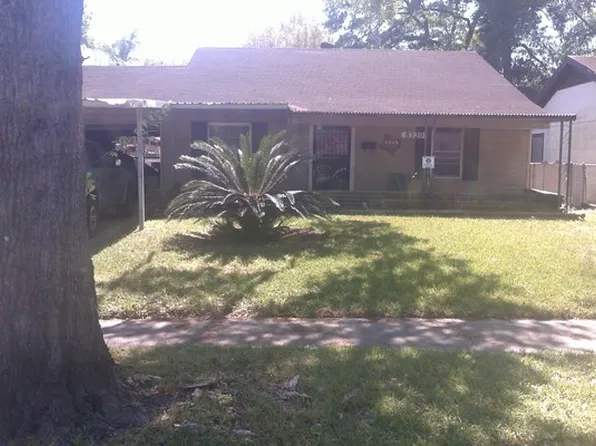8520 Glenview Dr, Houston, TX 77017