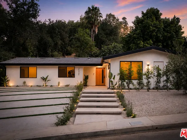 20466 Miranda St, Woodland Hills, CA 91367