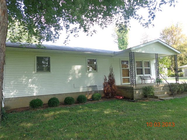 1st image of 2115 McFarland Ave