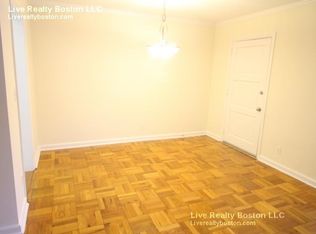 637 Vfw Pkwy, Chestnut Hill, MA 02467