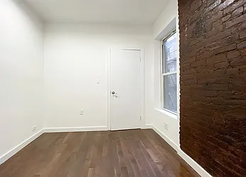 Rented by Kahen Properties