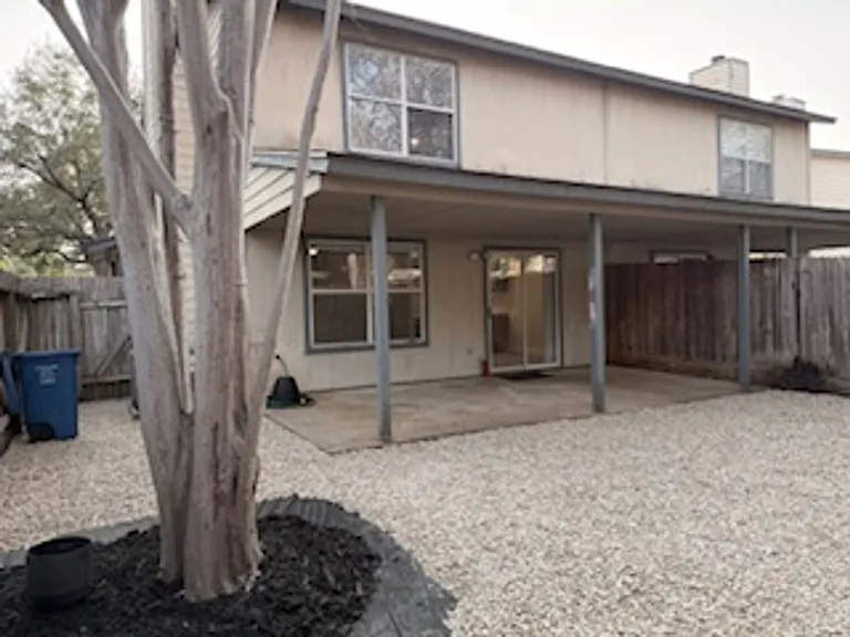 7715 Rustic Park — Photo 18