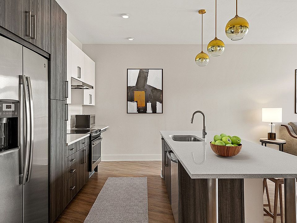 1st image of 1520 Mockingbird Ln #537