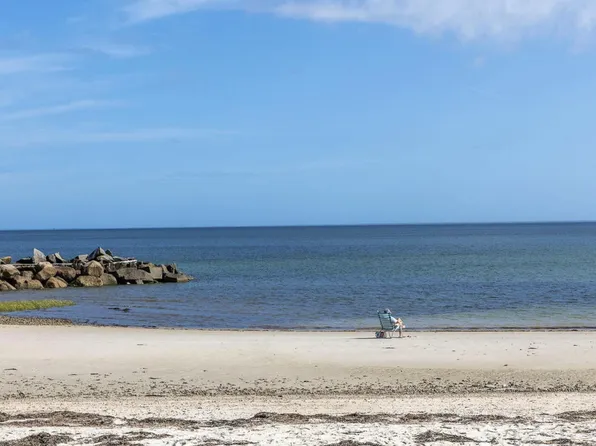 13 Blueberry Path Village, Yarmouth Port, MA 02675