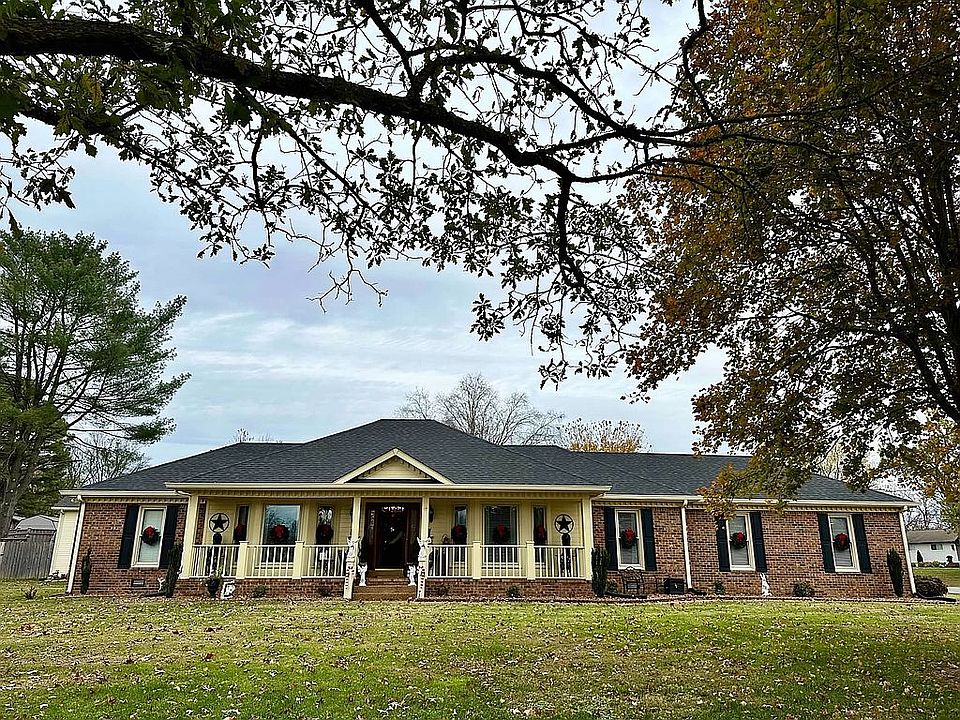 1st image of 380 Rosebrook Dr
