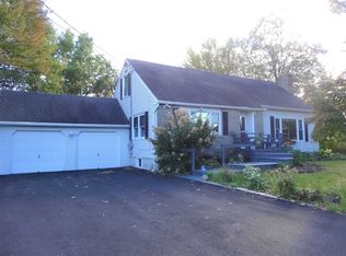 16 Gabrity Rd, Highland, NY 12528