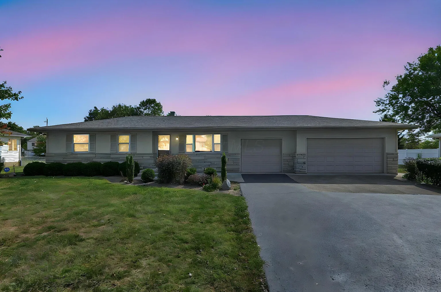 3542 Hoover Rd photo 1