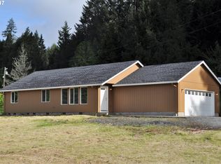 33805 Row River Rd, Cottage Grove, OR 97424