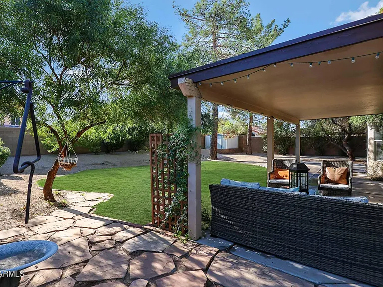 14215 N 56th Pl — Photo 39
