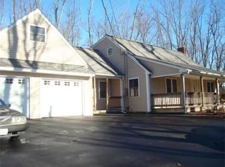 26 North Broadway, Atkinson, NH 03811