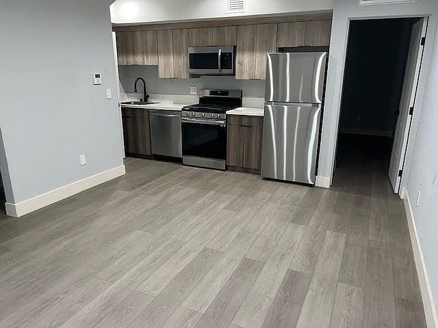 1st image of 14833 Erwin St #3