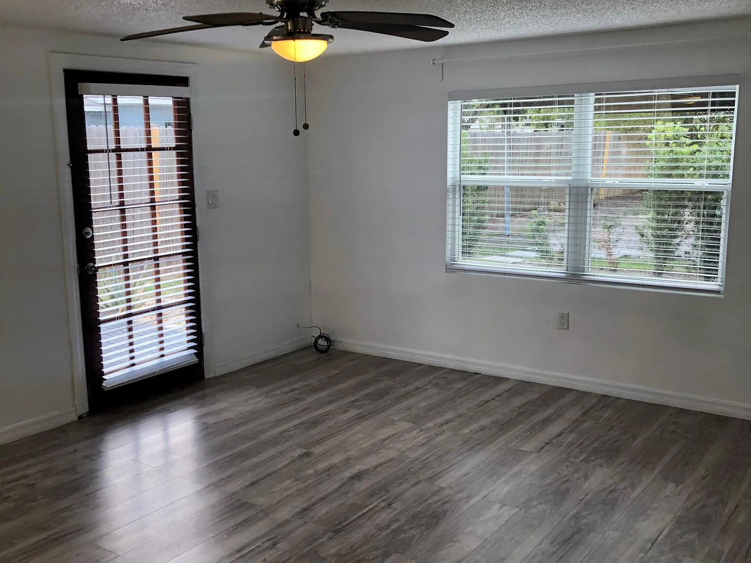 5207 Old Cheney Hwy — Photo 2