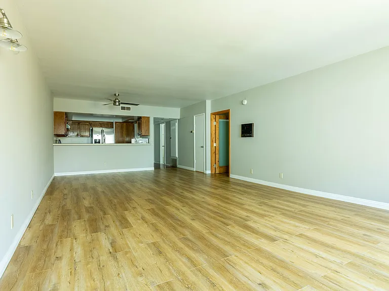 5125 Harold Way #202 — Photo 5
