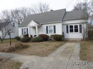 304 Edgewood St, Bridgeville, DE 19933