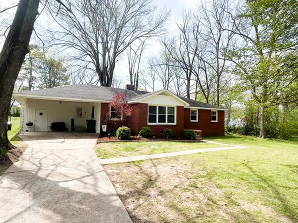 310 Clark St, Huntingdon, TN 38344