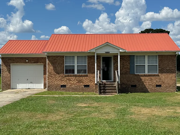 282 Wyse Fork Rd — Photo 1