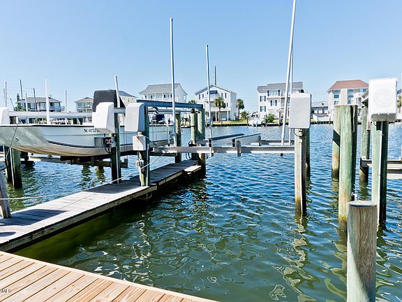 3rd image of 203 Atlantic Beach Causeway #A2