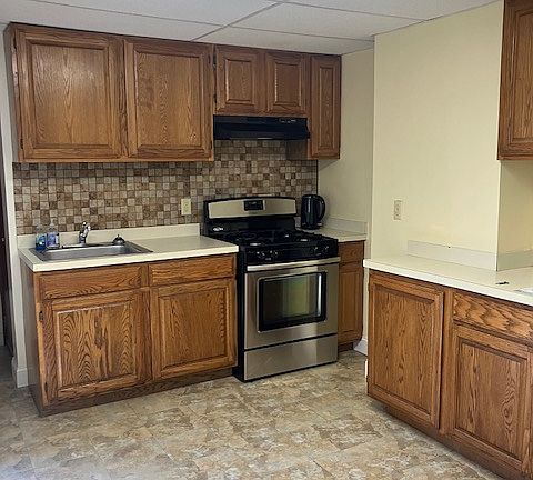 3rd image of 35 Taylor St #35
