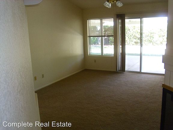 3rd image of 31350 Willowood Way
