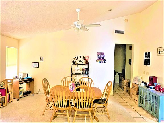3rd image of 4225 E Towne Ln