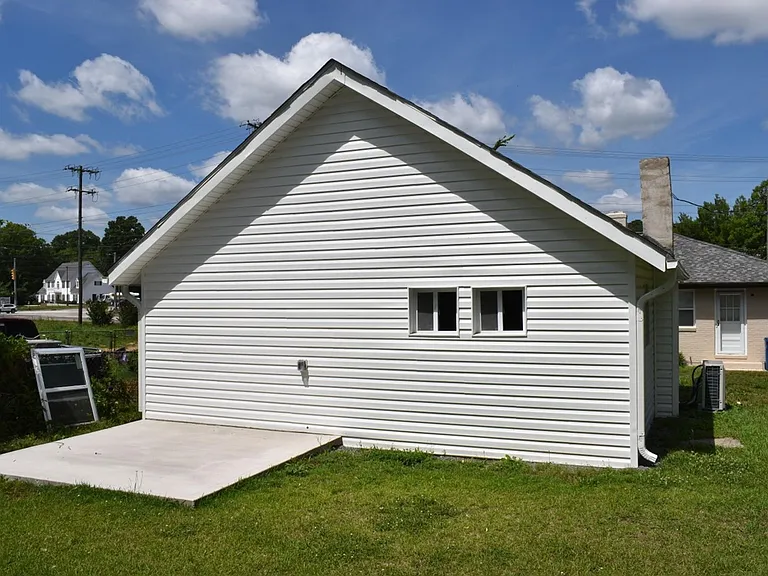 1907 S Miami Blvd #A — Photo 8