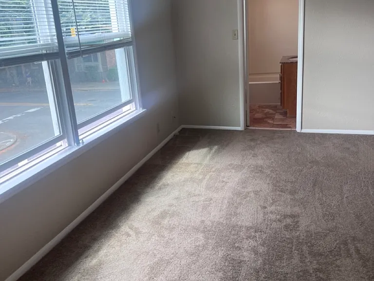 4222 SW Walker St #3 — Photo 11