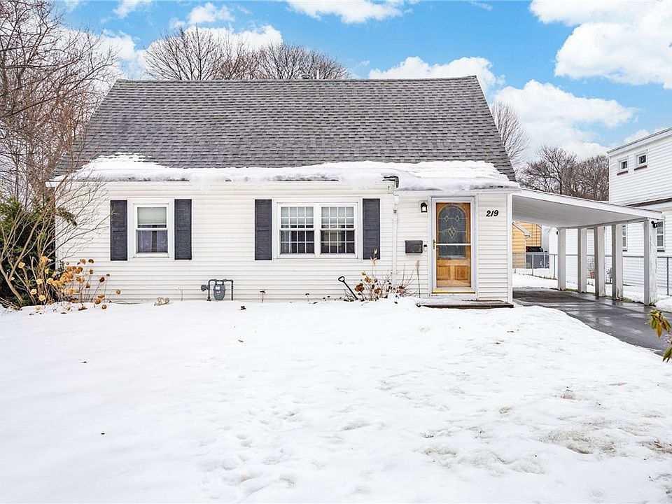 1st image of 219 Carlisle St