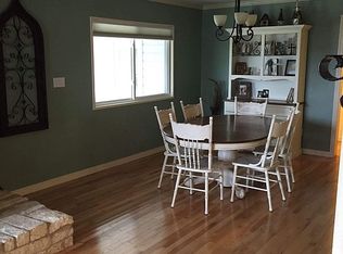 309 N Hickory St, Muenster, TX 76252