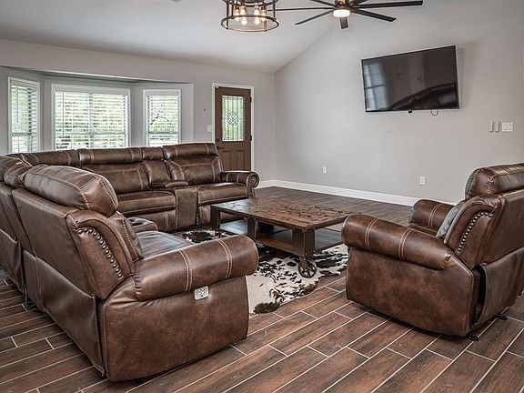 5th image of 4290 Cocobolo St