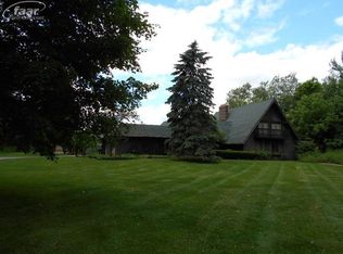 4289 N Center Rd, Flint, MI 48506