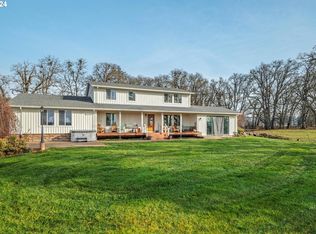 33020 S Dickey Prairie Rd, Molalla, OR 97038