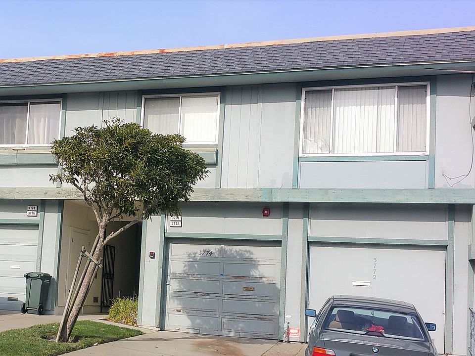1st image of 3774 Fairfax Way #0