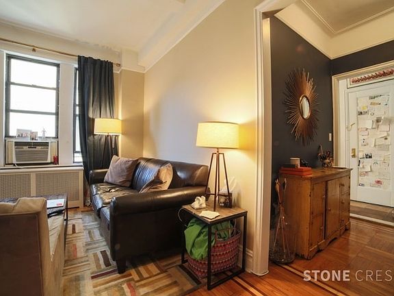 2nd image of 200 W 90th St APT 2C